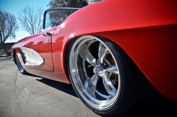 1961 chevrolet corvette c1