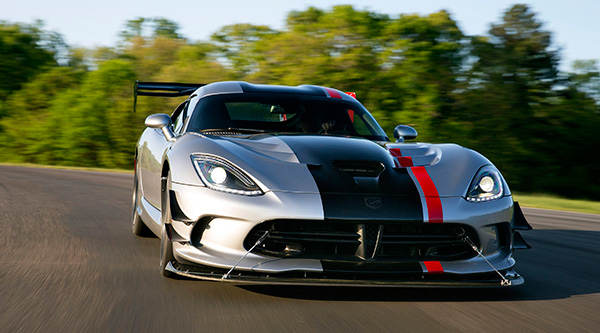 Dodge Unleashes Street Legal Viper Track Car Ebay Motors Blog Viper2 600