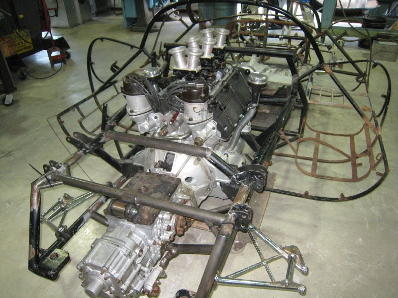 The Thomassima II’s Cooper chassis and Ferrari/ZF drivetrain during the restoration. 