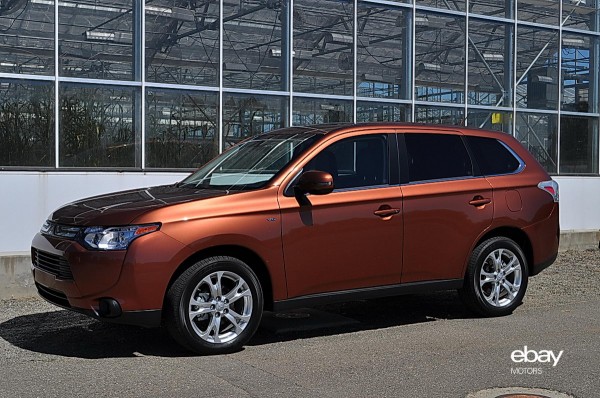 2014 Outlander crossover boosts Mitsubishi