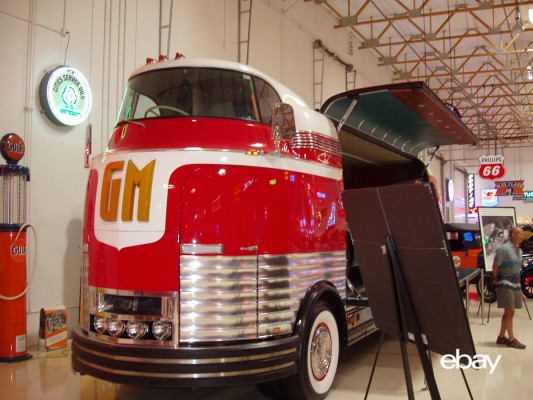 950 Gm Futurliner Ebay Motors Blog