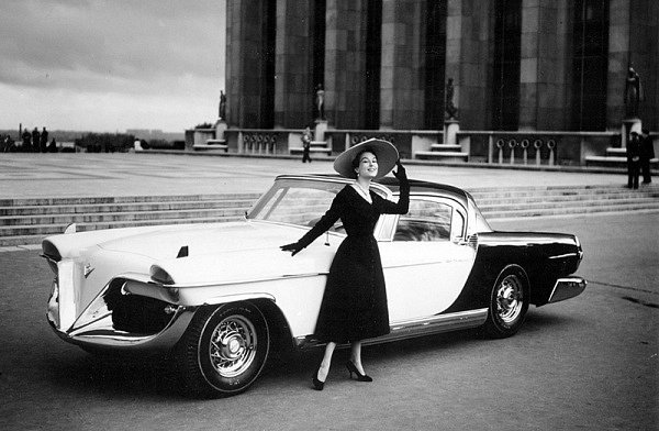 1950s Brashness on Full Display in an Outrageous Cadillac Concept Car ...