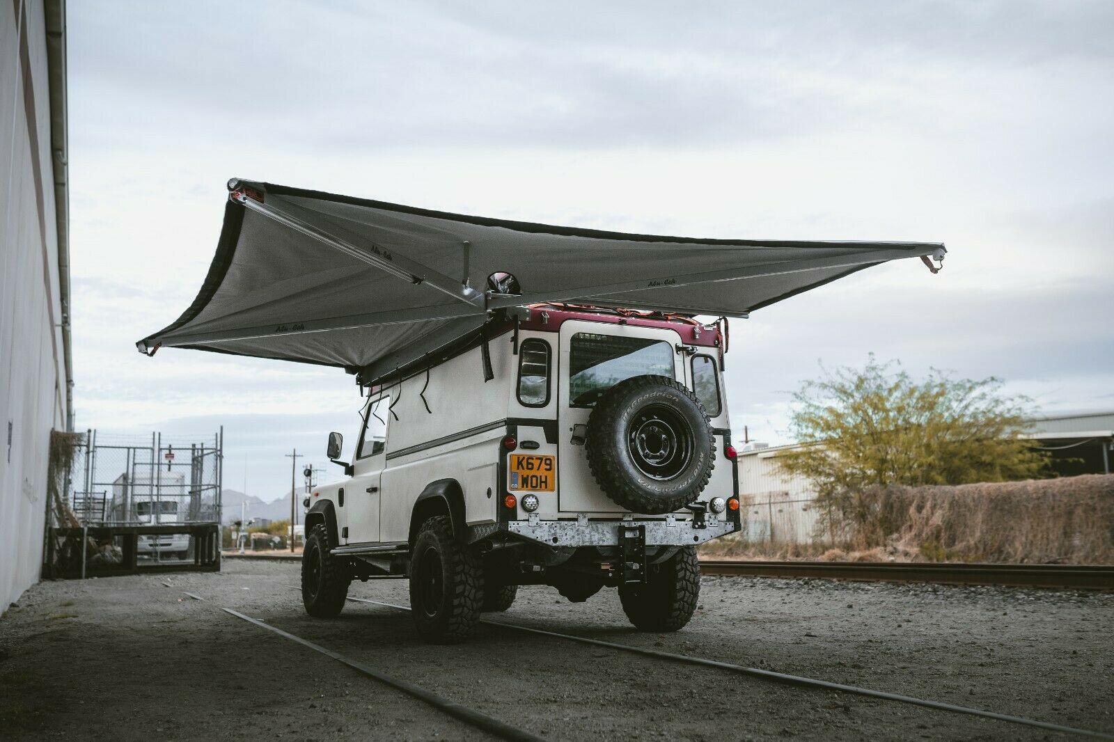 Defender awning clearance