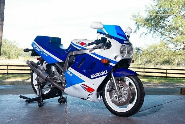 The Passion Behind a 1989 Suzuki GSX-R1100 - eBay Motors Blog