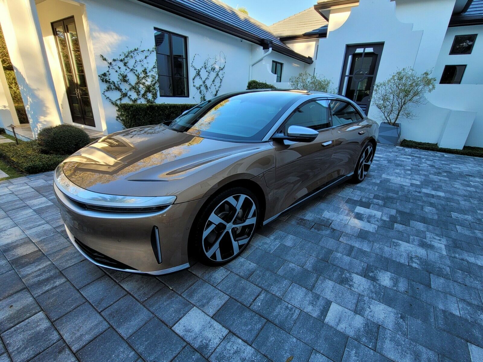 Lucid Air Electric Cars Hit eBay (With Big Premiums) eBay Motors Blog