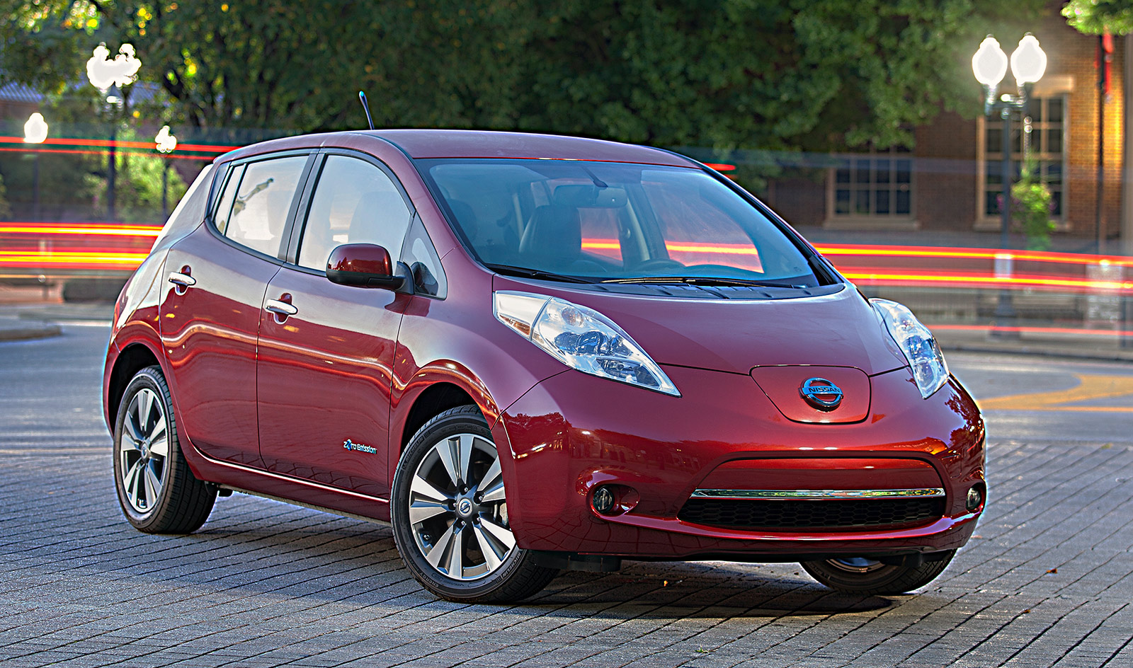 Used electric deals nissan leaf