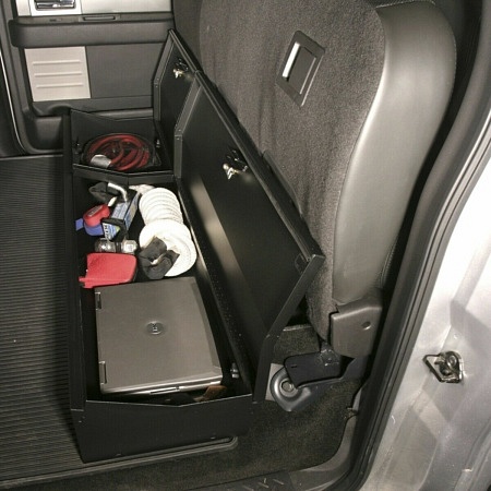 https://www.ebaymotorsblog.com/motors/blog/wp-content/uploads/2022/08/Tuffy_under_seat-450x450.jpg