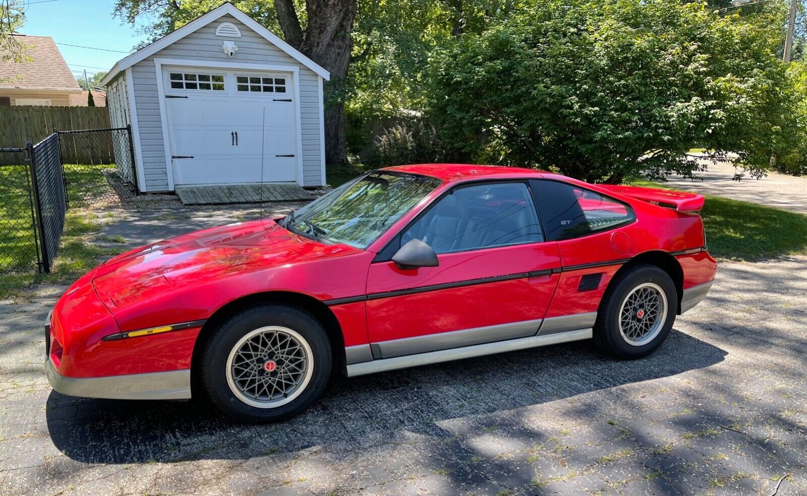 Classic Review: 1986 Pontiac Fiero GT V6