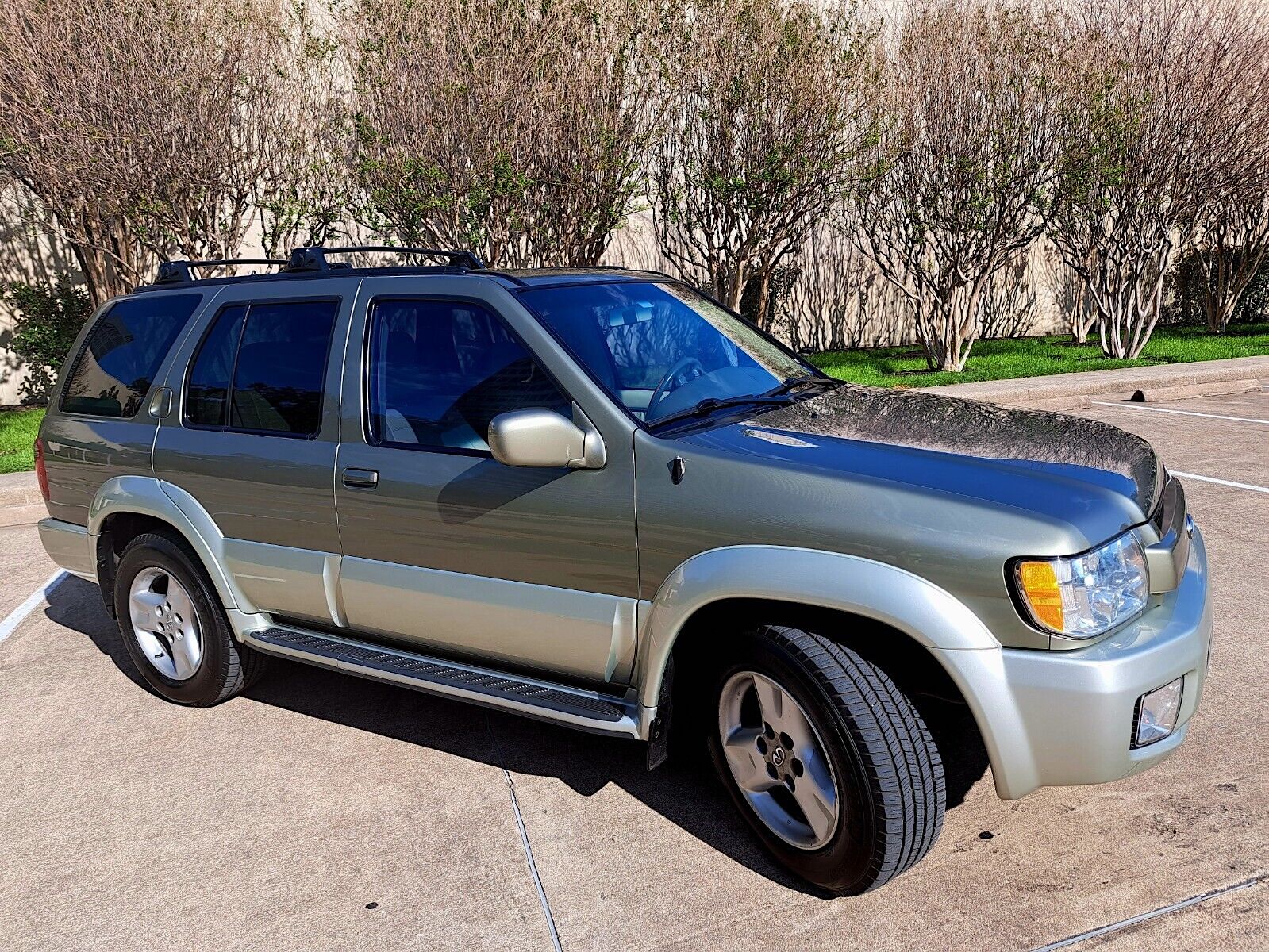 A Luxury 2003 Infiniti QX4 Priced Like a Simple Used Car - eBay Motors Blog