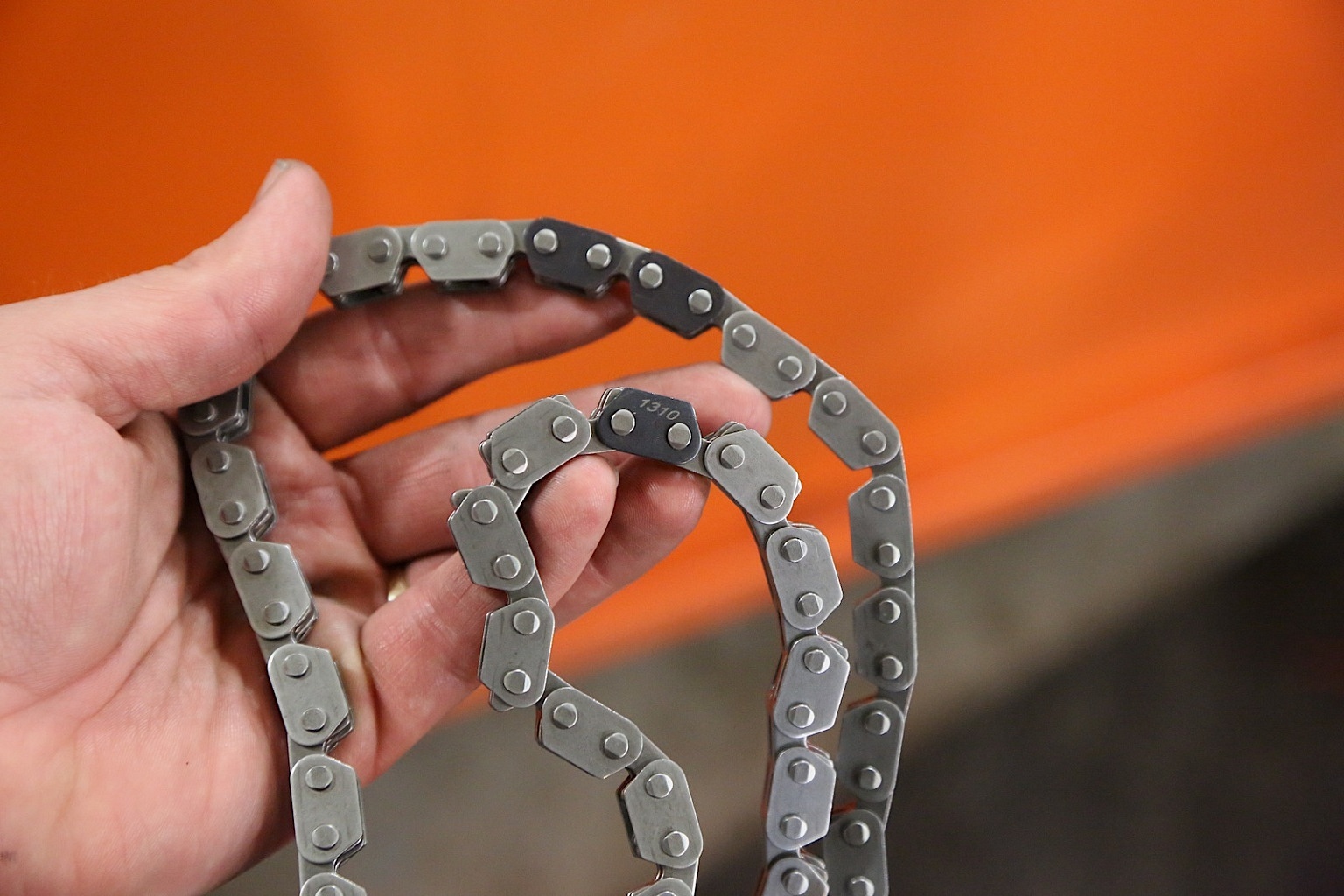 Signs That a Timing Chain Needs Replacing - eBay Motors Blog