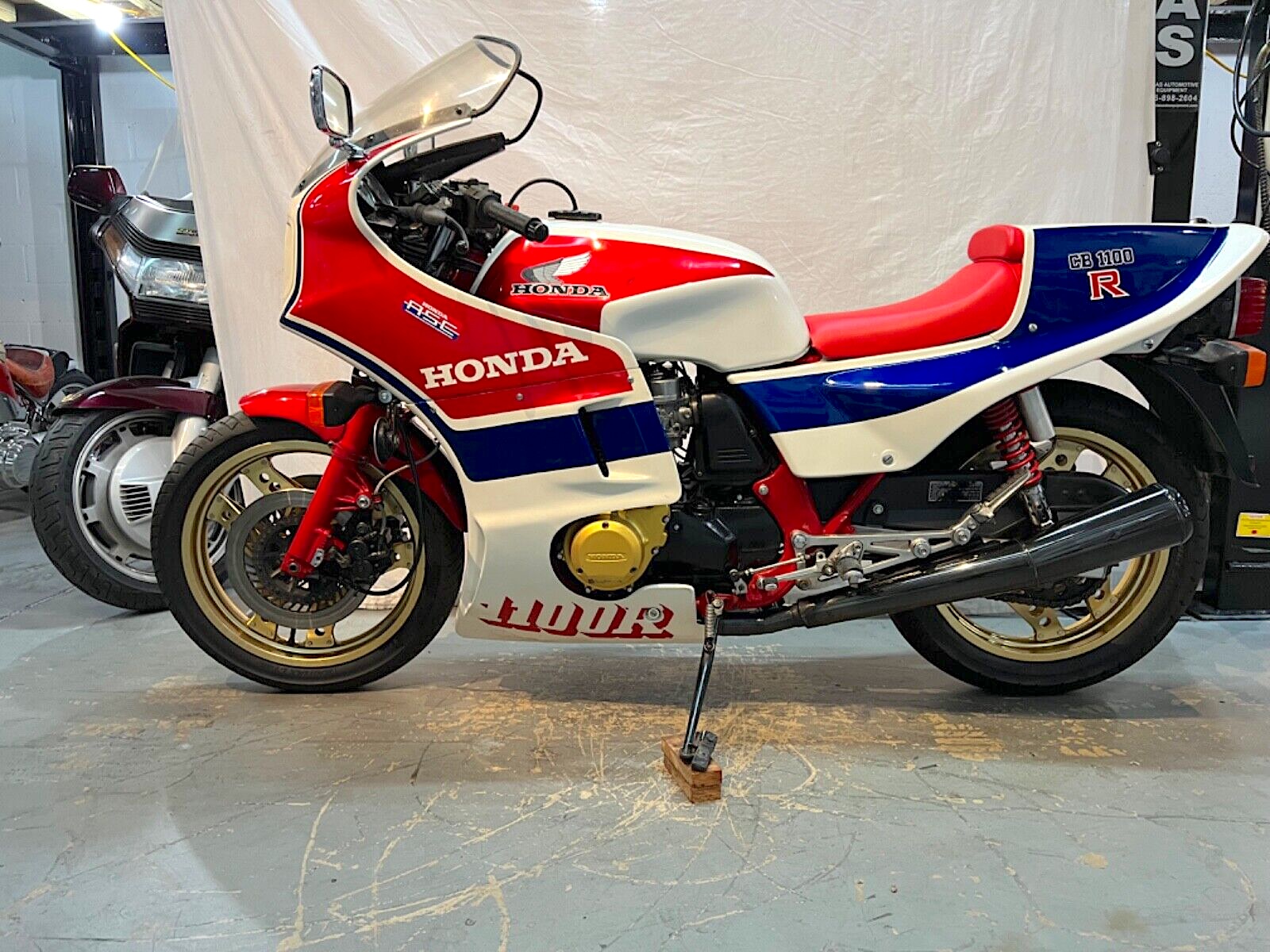 The Mighty Legacy of Honda’s Rideable CB1100R Superbike - eBay Motors Blog