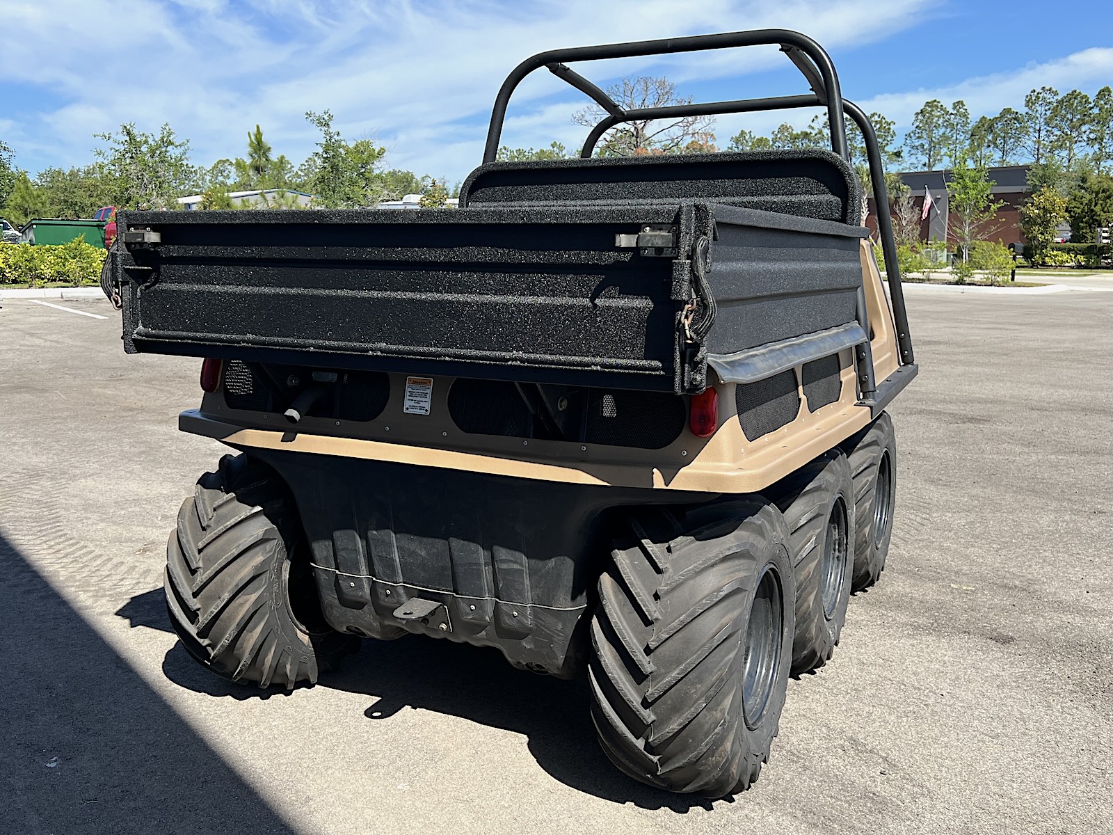 The MAX Buffalo 6x6 Truck Is a Small Amphibious Beast - eBay Motors Blog