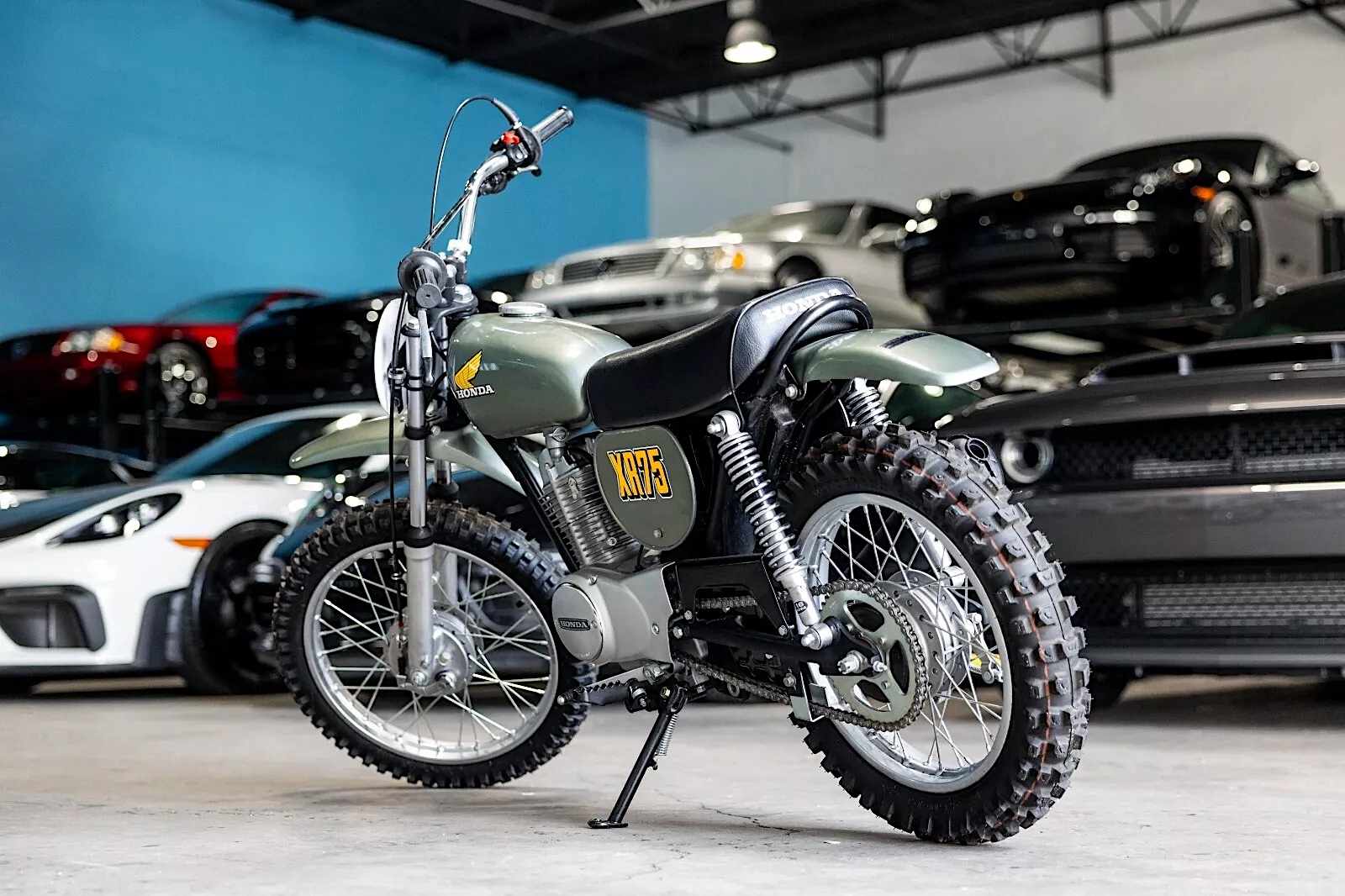 Own a Showroom-Perfect Off-Road Legend With This Honda XR75 - eBay ...