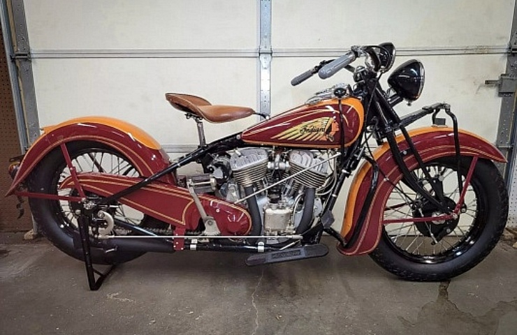 1938 Indian Chief - right side - featured