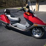 Is the 1986 Honda Helix the Greatest Scooter Ever?