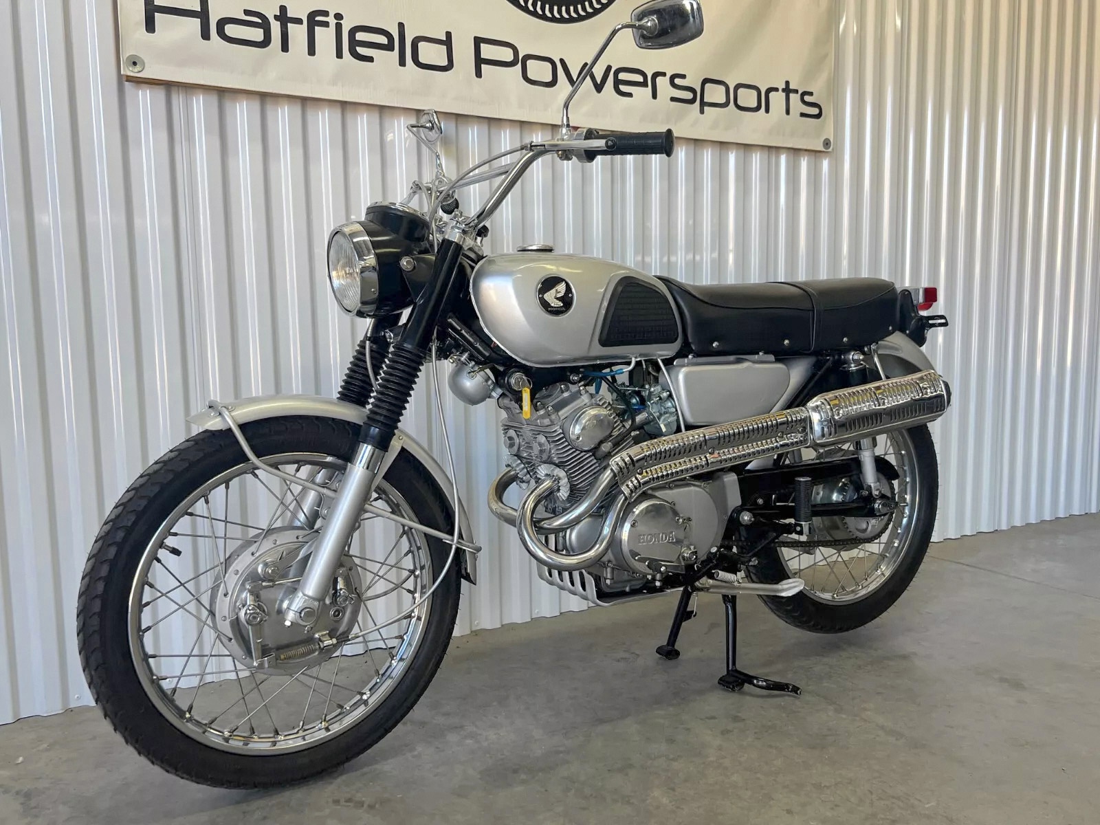 The Classy Rare and Beautifully Made Honda CL 160 Scrambler eBay Motors Blog