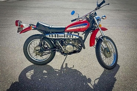 Suzuki TS250 Savage - right side - featured